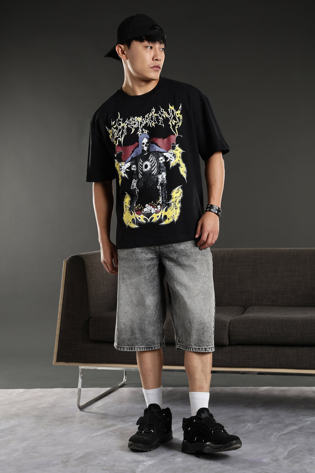 Emperor: Black Oversized T-shirt