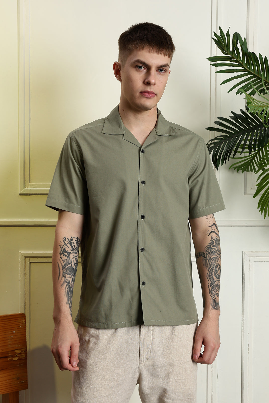 Giraffe Aplique Cuban shirt