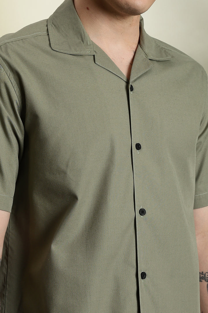 Giraffe Aplique Cuban shirt