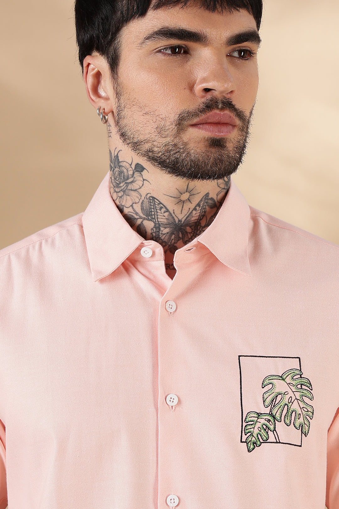 Emerald : Embroidery Pink shirt