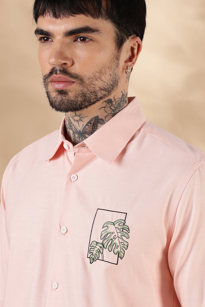 Emerald : Embroidery Pink shirt
