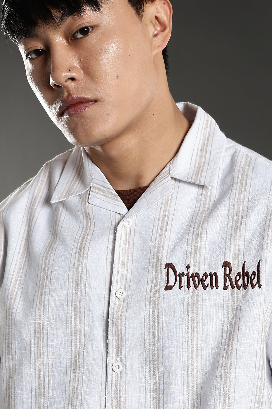 Boxy Fit: Driven Rebel Stripes White Cuban