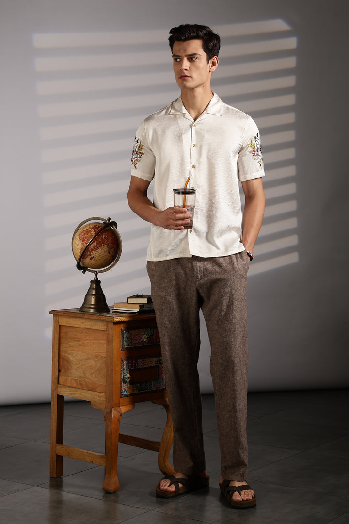 Cosmos Embroidery Shirt