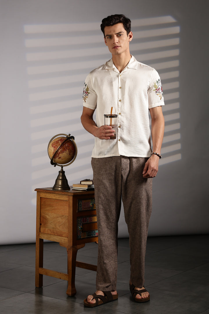 Cosmos Embroidery Shirt