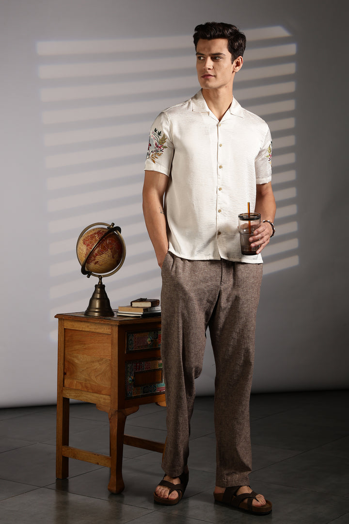 Cosmos Embroidery Shirt
