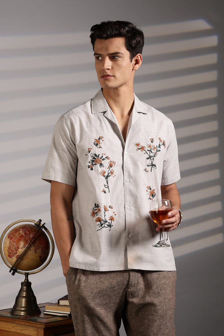 Boutonnière Embroidery Cuban shirt