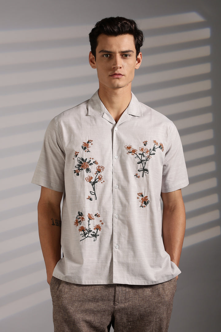 Boutonnière Embroidery Cuban shirt