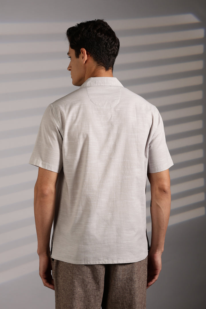 Boutonnière Embroidery Cuban shirt