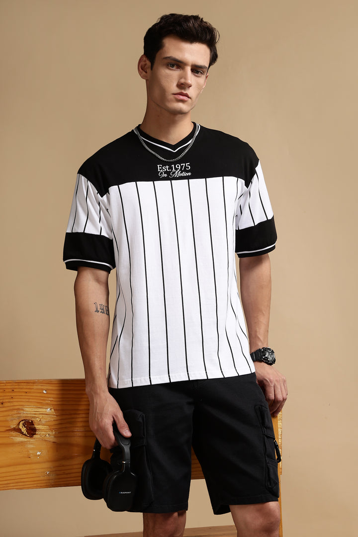 Vintage: Black and White Oversized T-shirt
