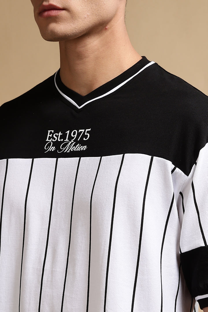 Vintage: Black and White Oversized T-shirt