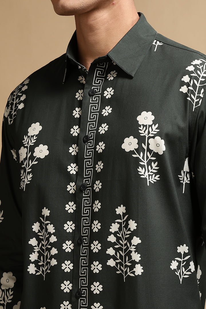 Lincoln green Shirt