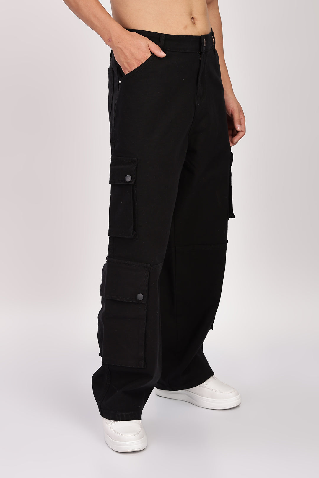 Classic: Black Twill Cargo Pants