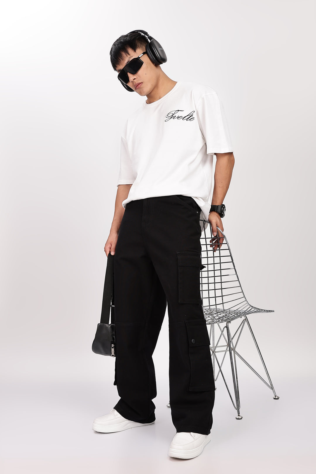 Classic: Black Twill Cargo Pants
