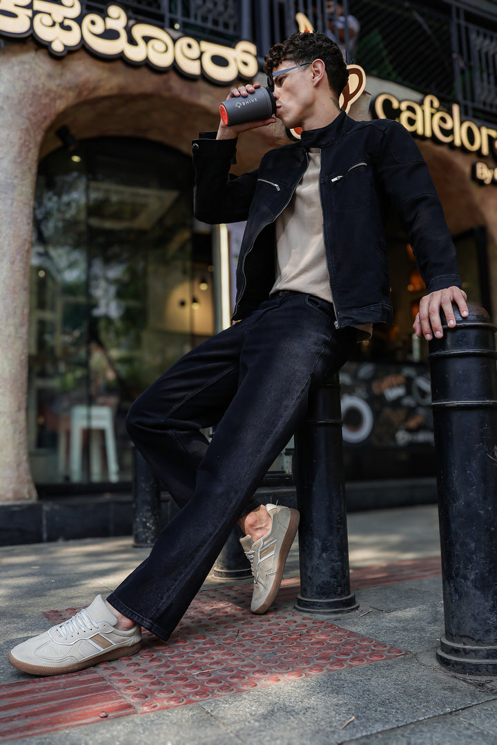Side Faded: Black Jeans