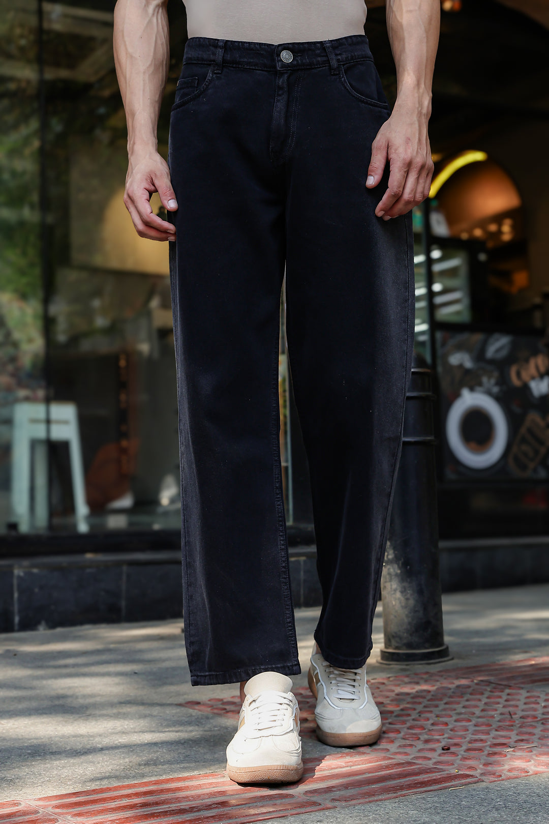 Side Faded: Black Jeans