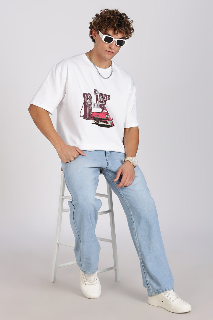 Suspect: White Oversized T-shirt