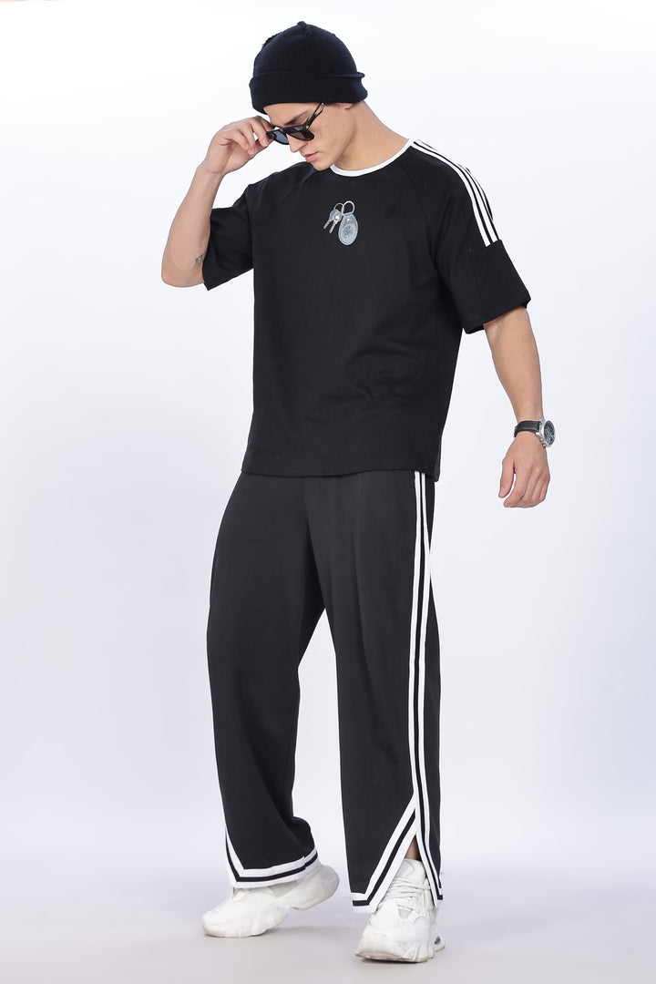 Grey Keychain: Black Oversized T-shirt