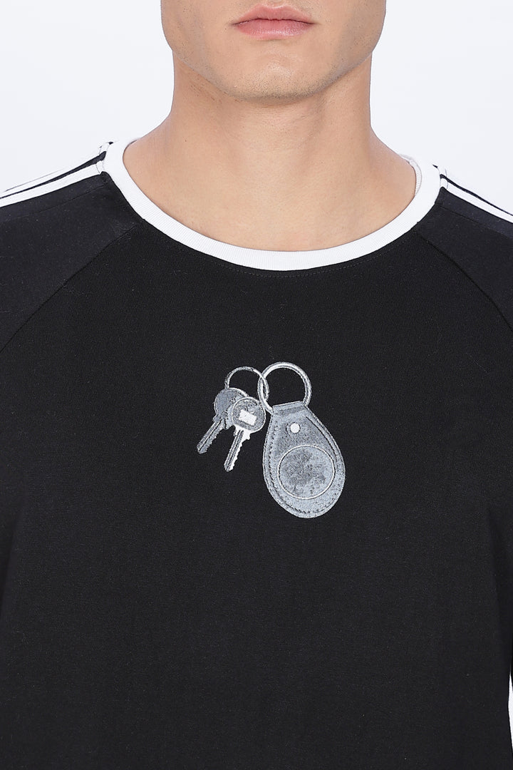 Grey Keychain: Black Oversized T-shirt