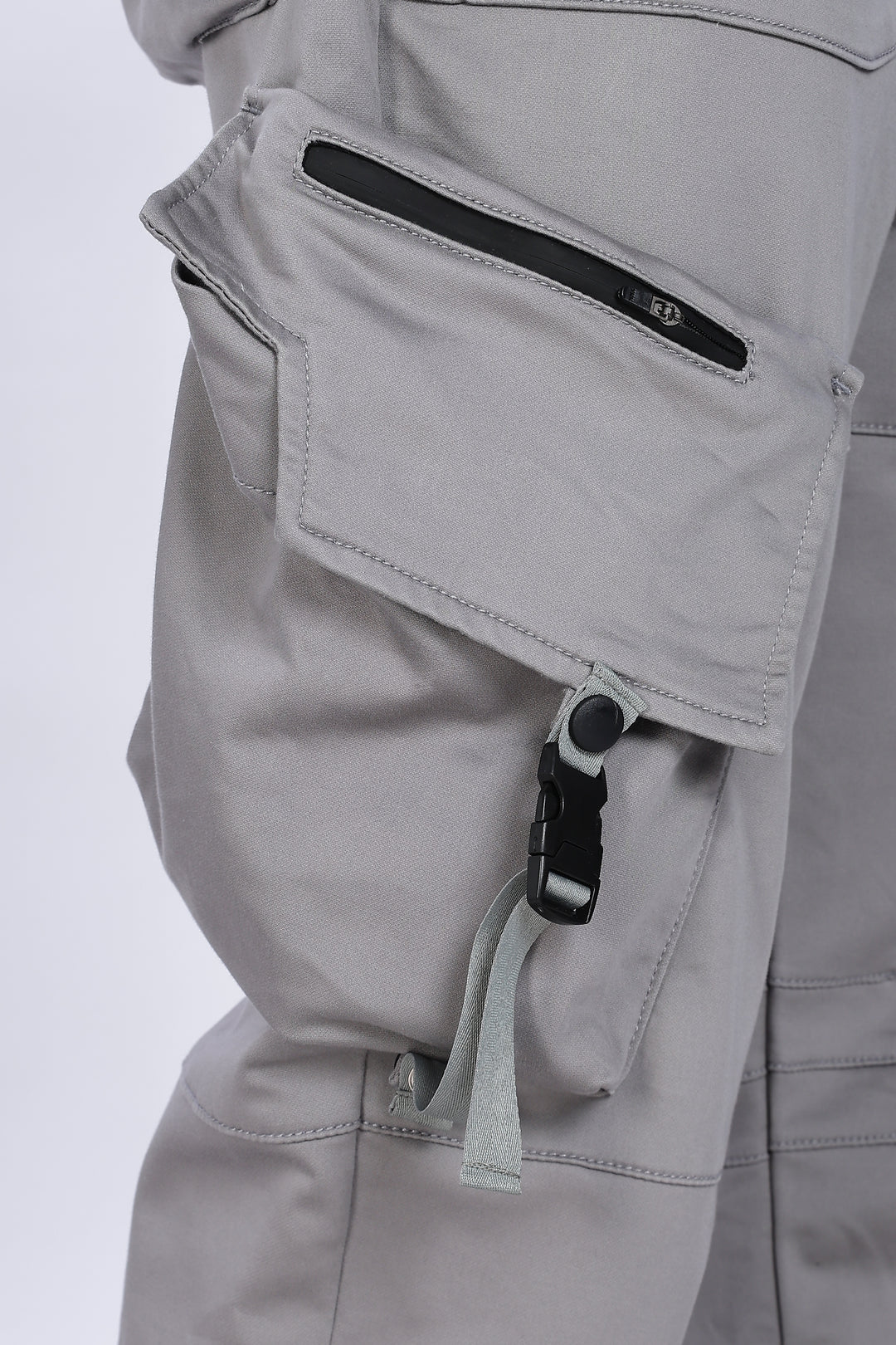 Superior Baggy Grey Cargo Pants