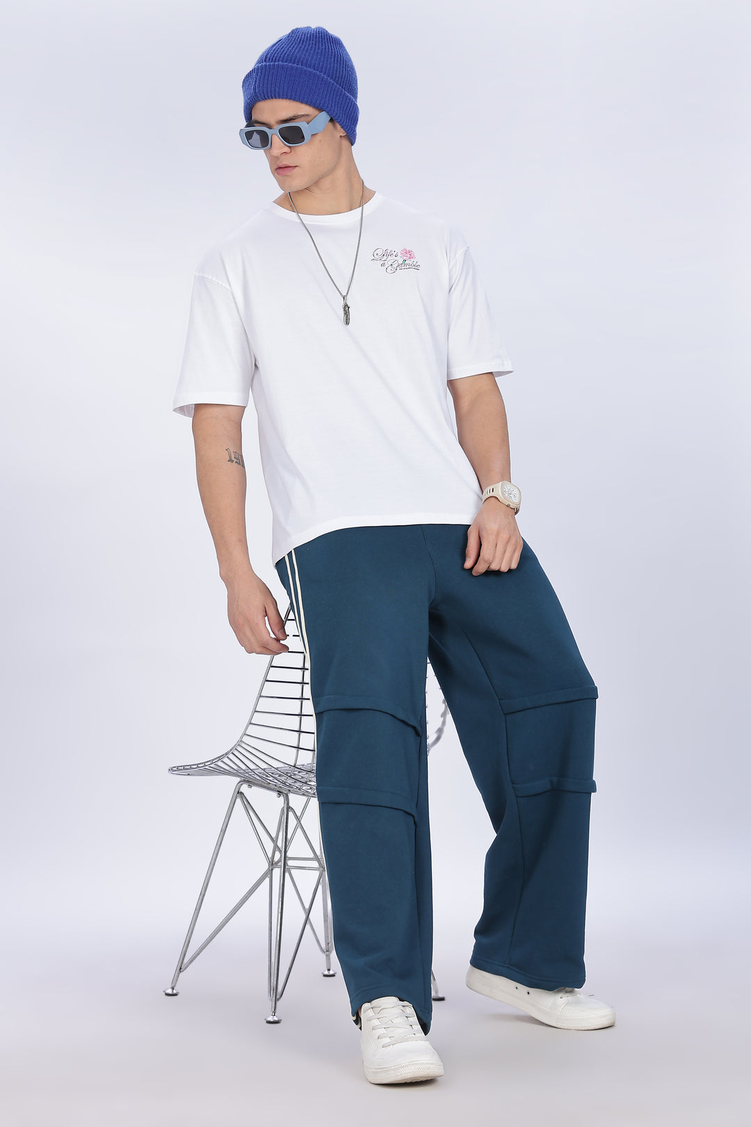 Game of Dice: White Oversized T-shirt