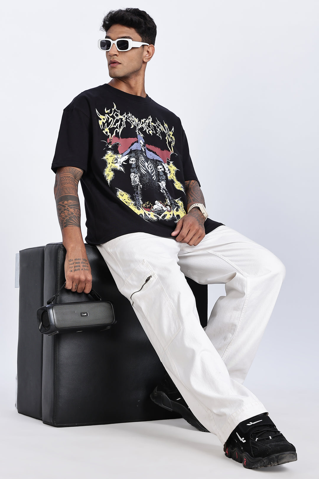 Emperor: Black Oversized T-shirt