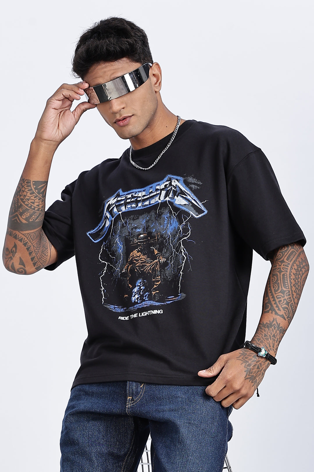 Thunder: Black Oversized T-shirts