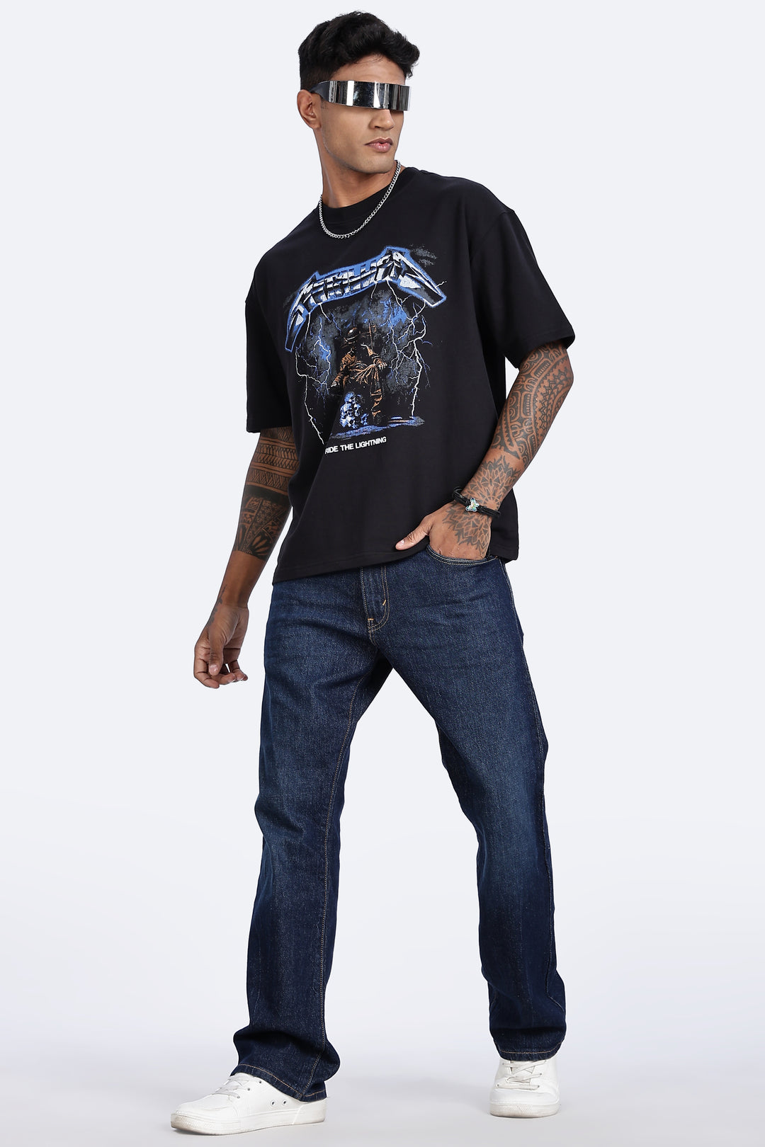 Thunder: Black Oversized T-shirts