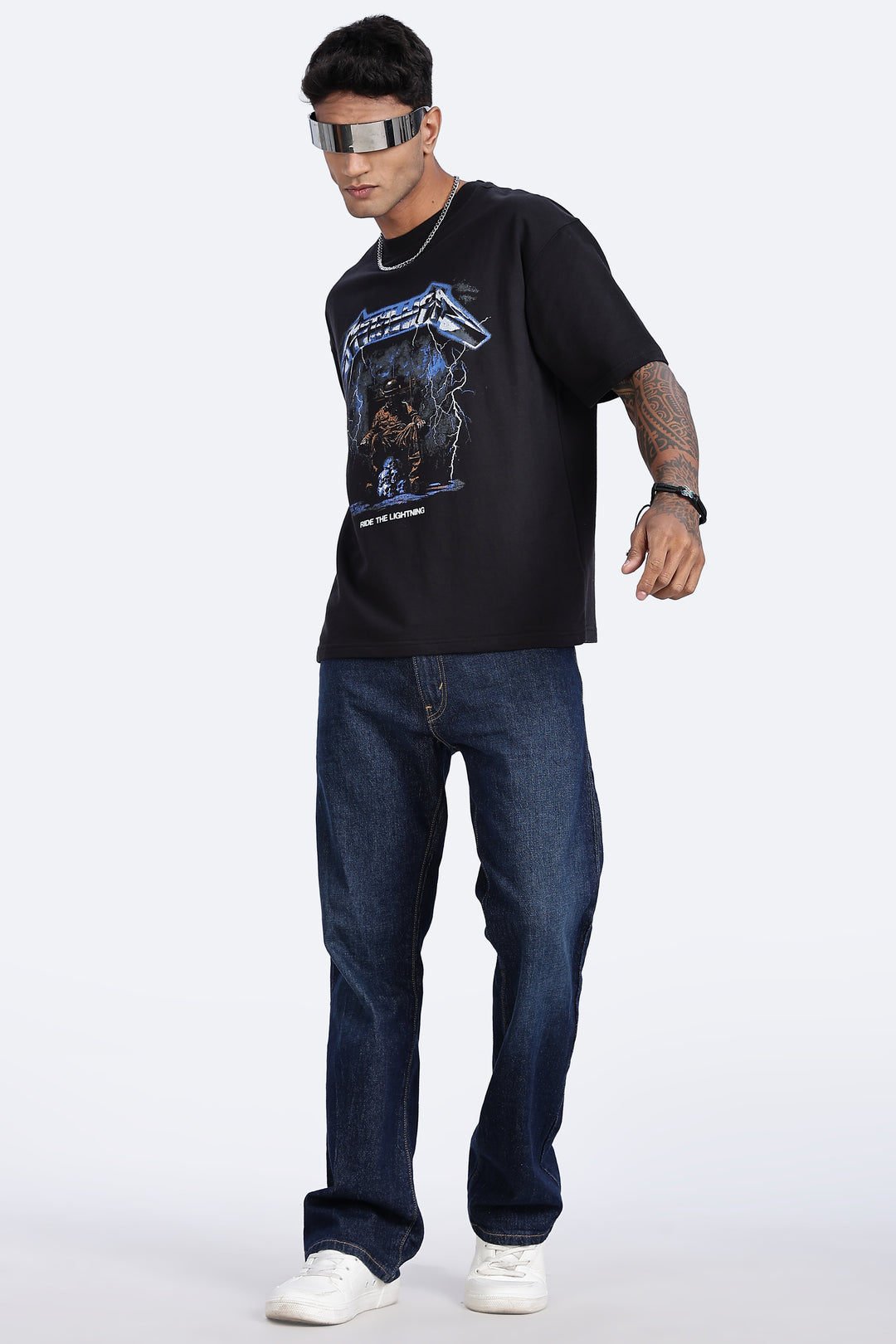 Thunder: Black Oversized T-shirts