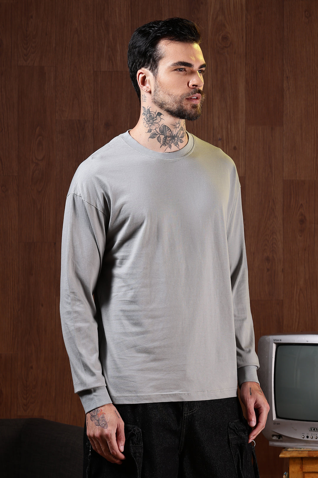 Solids: Aluminium Oversized T-shirt