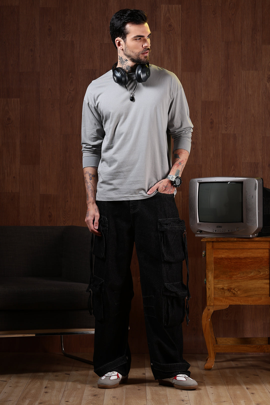 Solids: Aluminium Oversized T-shirt