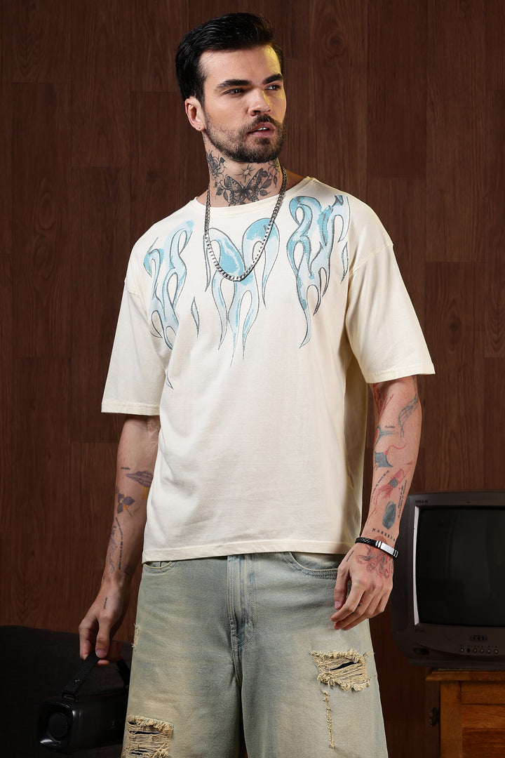 Blue Flames: cream Oversized T-shirt