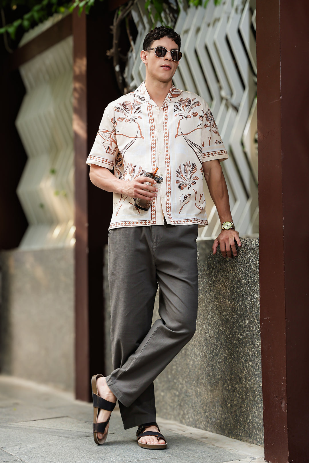 Woodcut Floral Printed Oversized Shirt