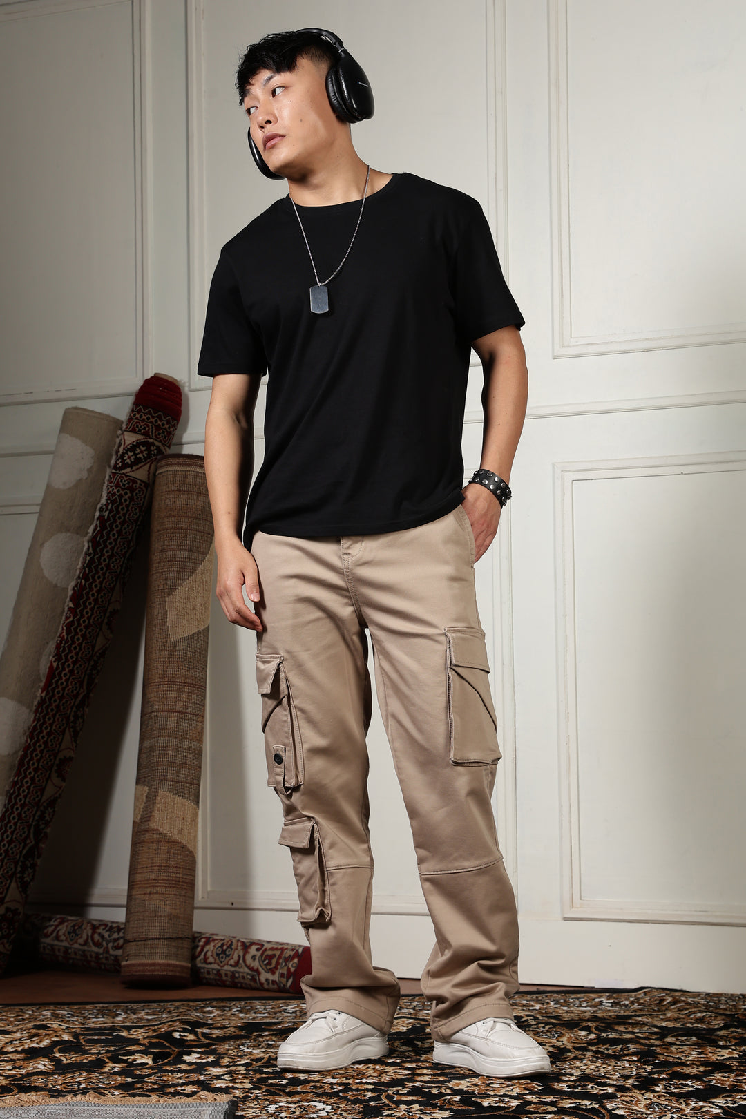 Street: Cream Regular Fit Cargo Pants