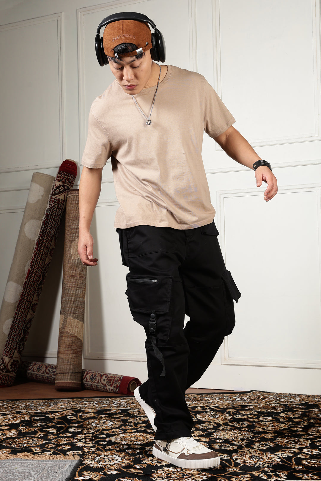 Superior Baggy Black Cargo Pants
