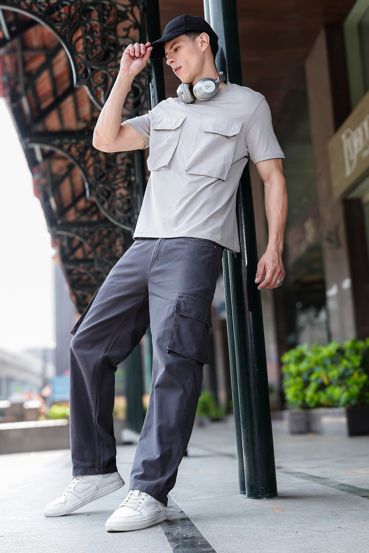 Essentials : Grey Cargo Pants