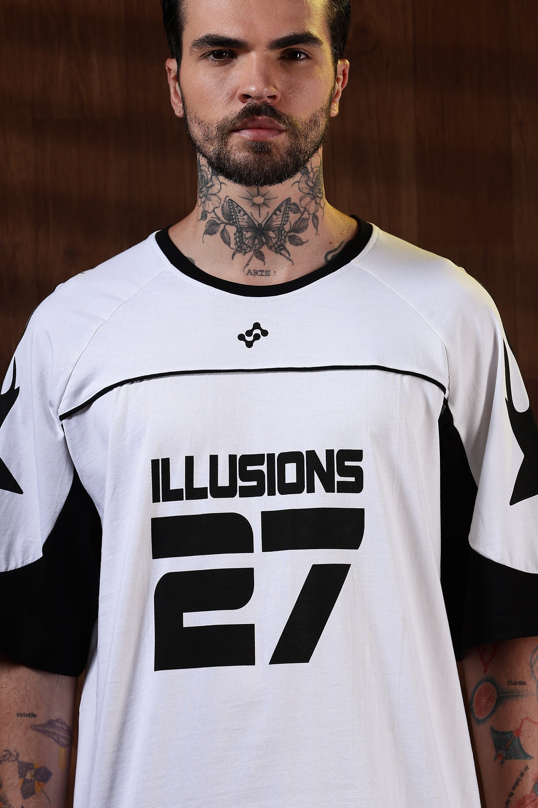 Illusions: Black & White Oversized T-Shirt