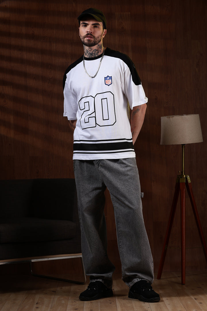 NFL: Black & White Oversized T-shirt