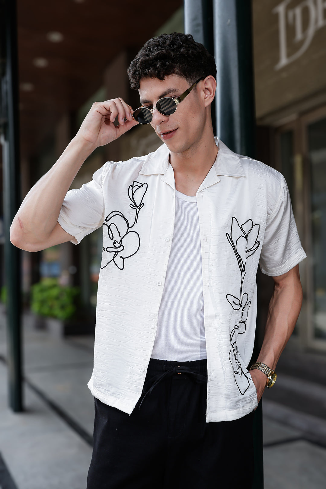 Sacred lotus : Embroidery Textured Fabric Cuban Shirt