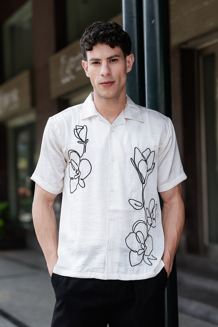 Sacred lotus : Embroidery Textured Fabric Cuban Shirt