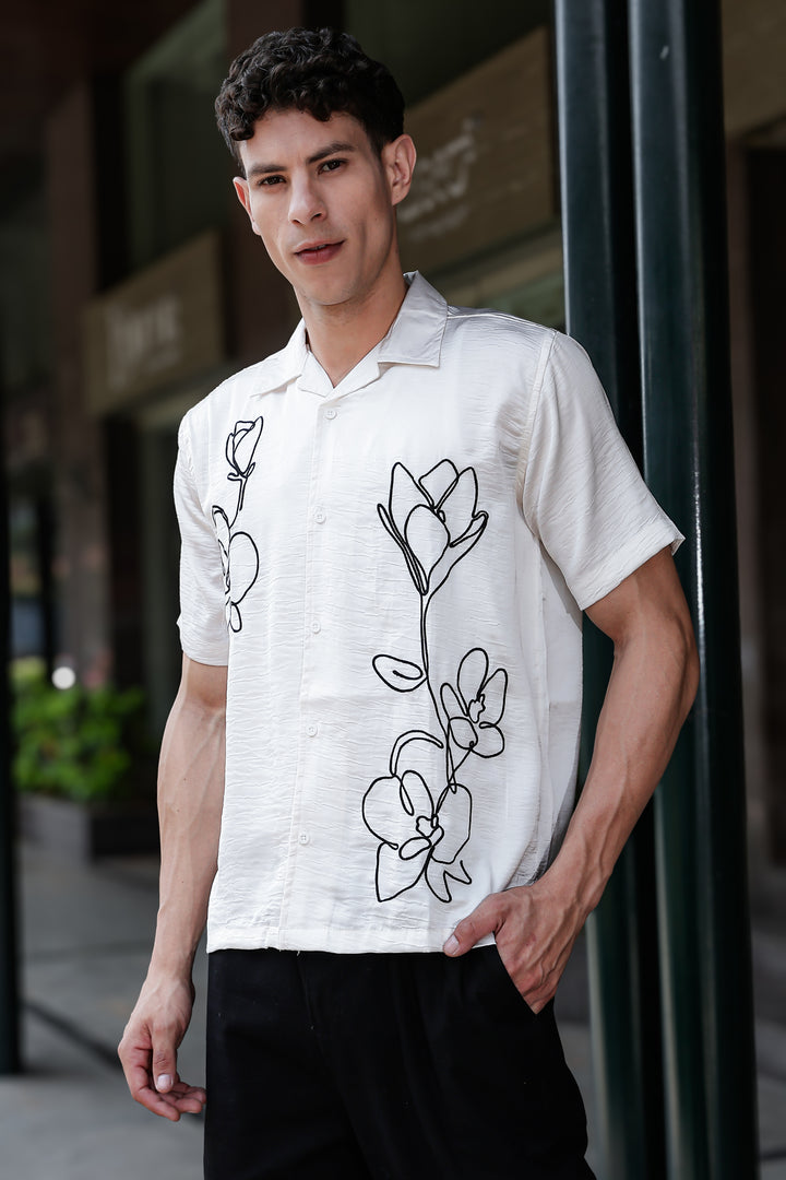 Sacred lotus : Embroidery Textured Fabric Cuban Shirt