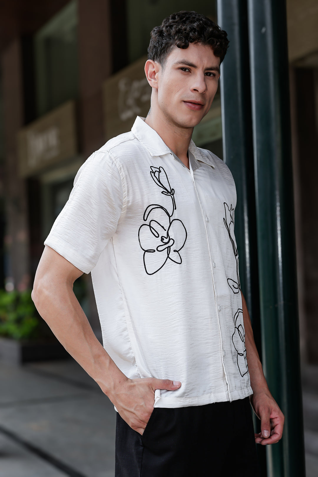 Sacred lotus : Embroidery Textured Fabric Cuban Shirt