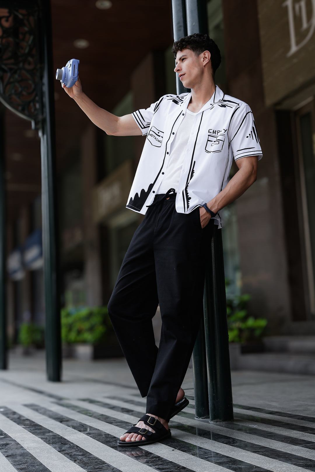 Outline : White Cuban Shirt