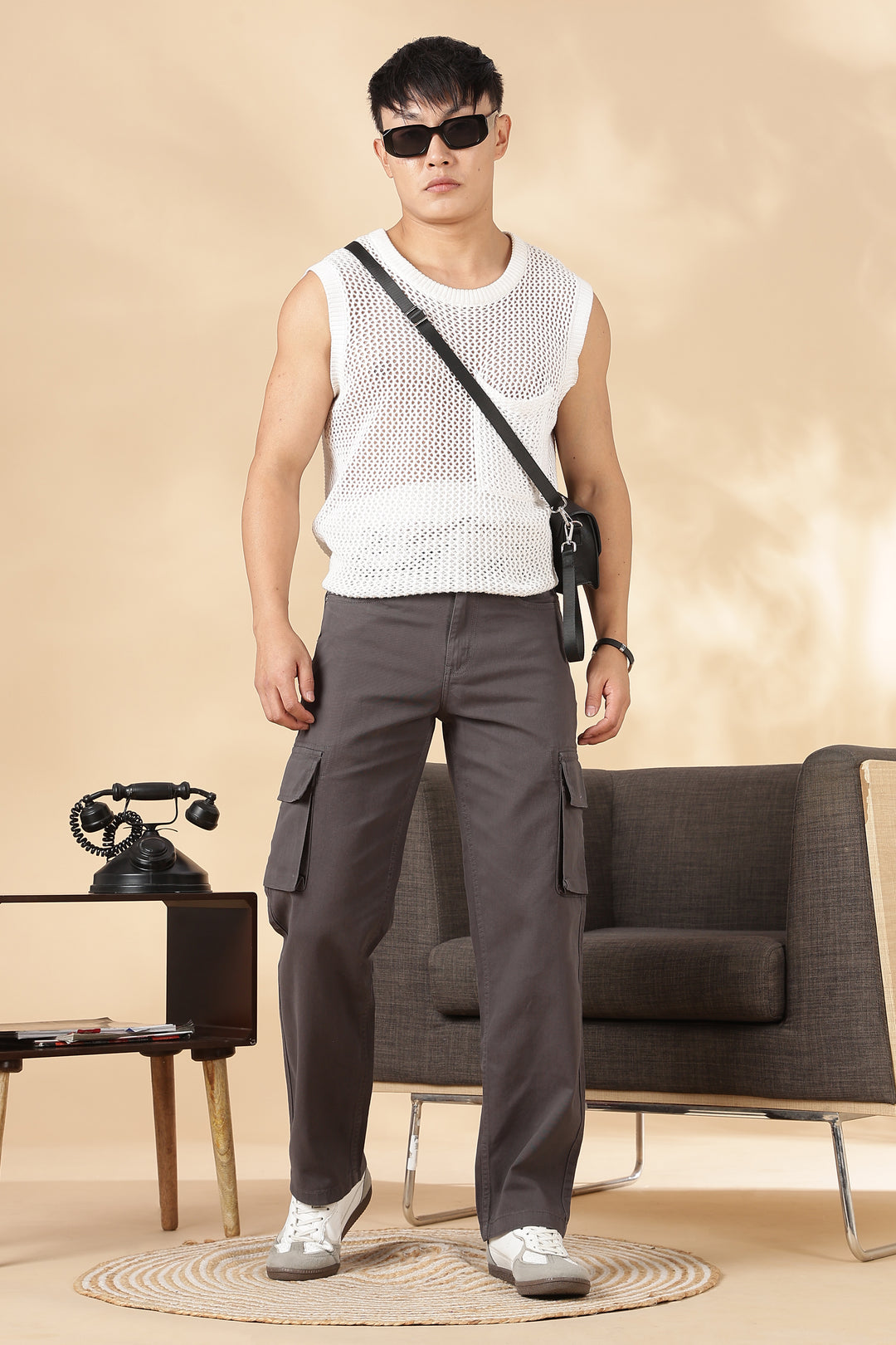 Essentials : Grey Cargo Pants