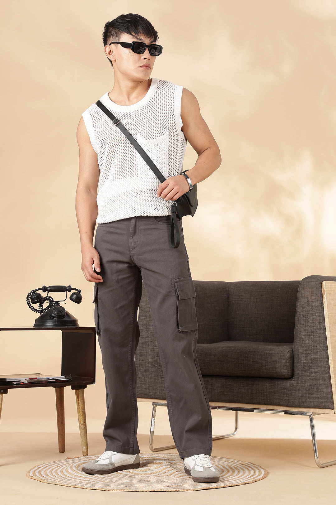 Essentials : Grey Cargo Pants