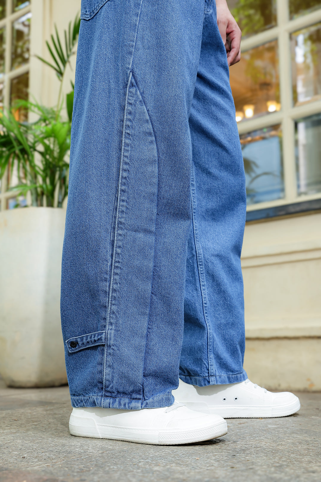 Twin- Flap Blue Cargo Pants