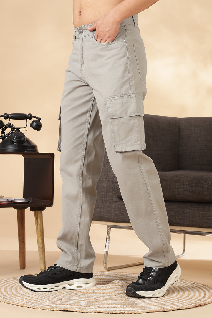 Essentials : Cream Cargo Pants