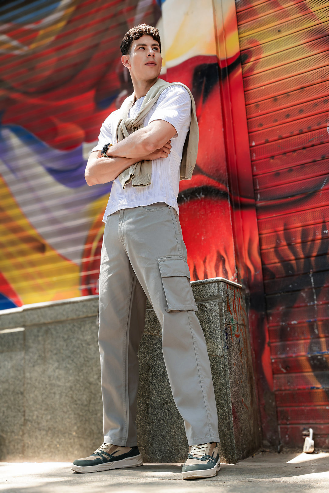 Essentials : Cream Cargo Pants