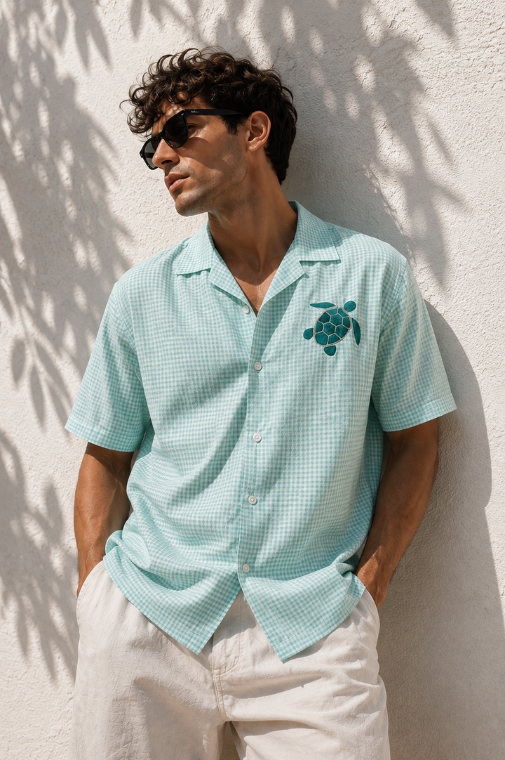 Turtle: Embroidery Oversized Shirt