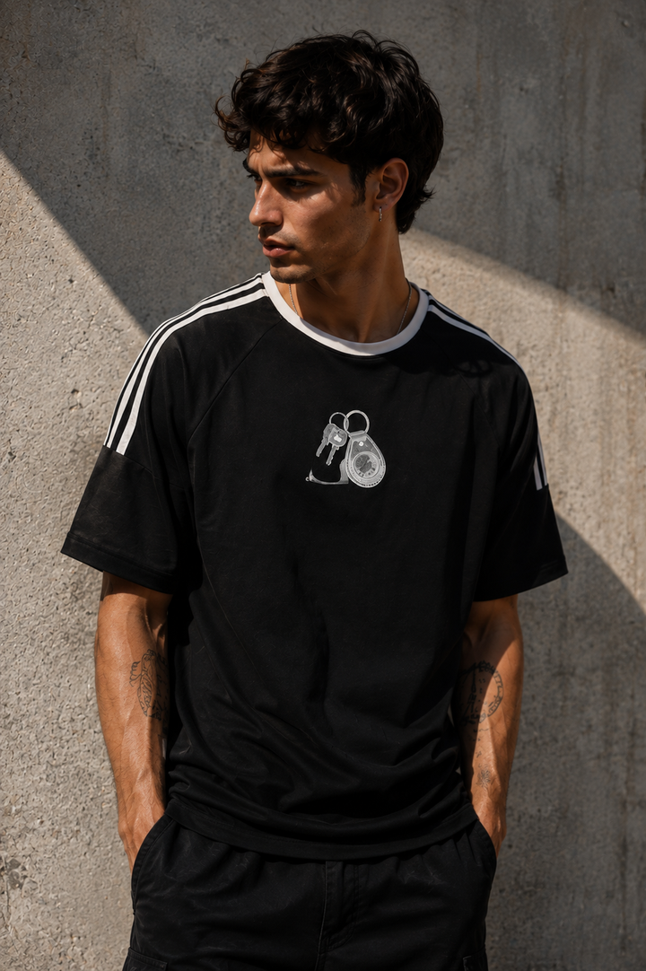 Grey Keychain: Black Oversized T-shirt