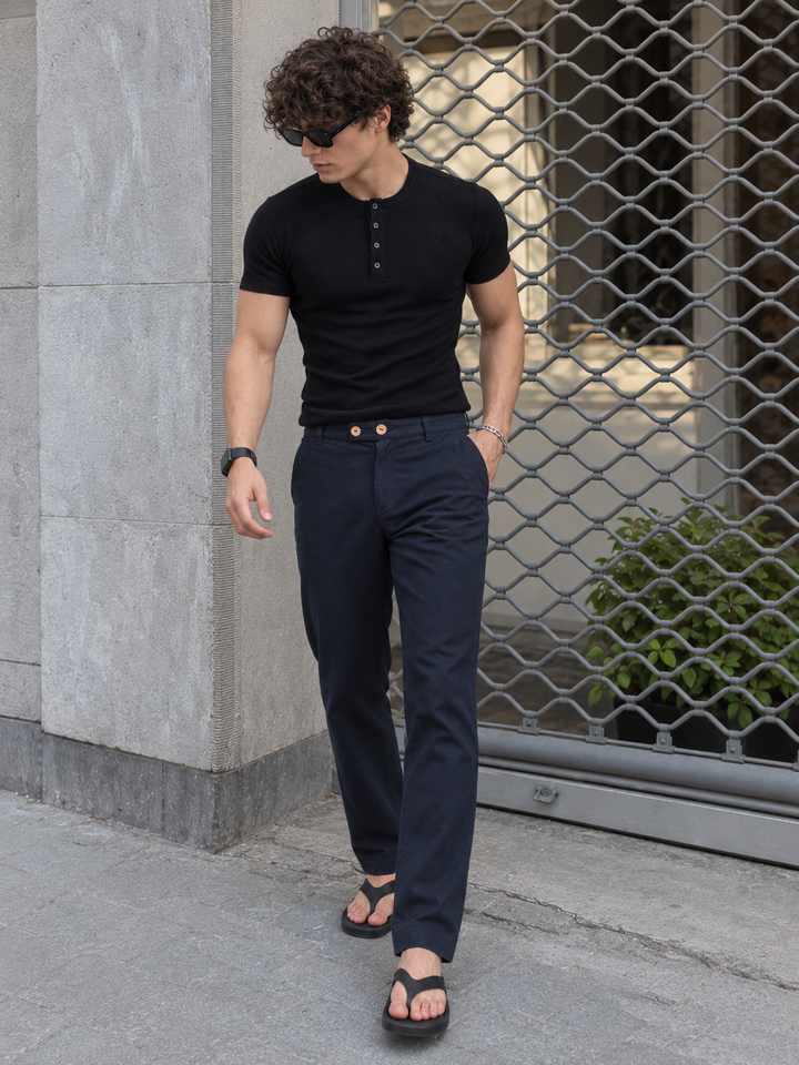 Casual Fit: Navy Linen Pants